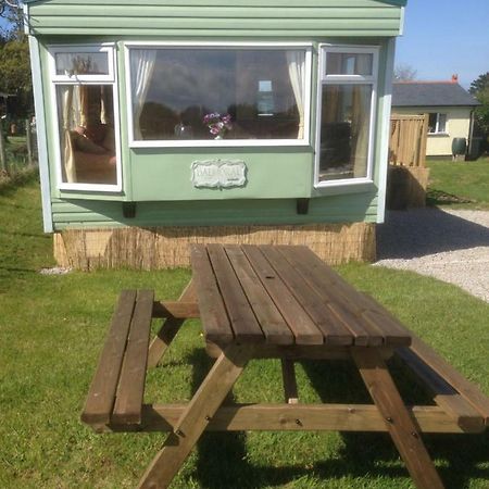 Luxury Mobile Home near Perranporth situated on a quiet farm Truro Extérieur photo