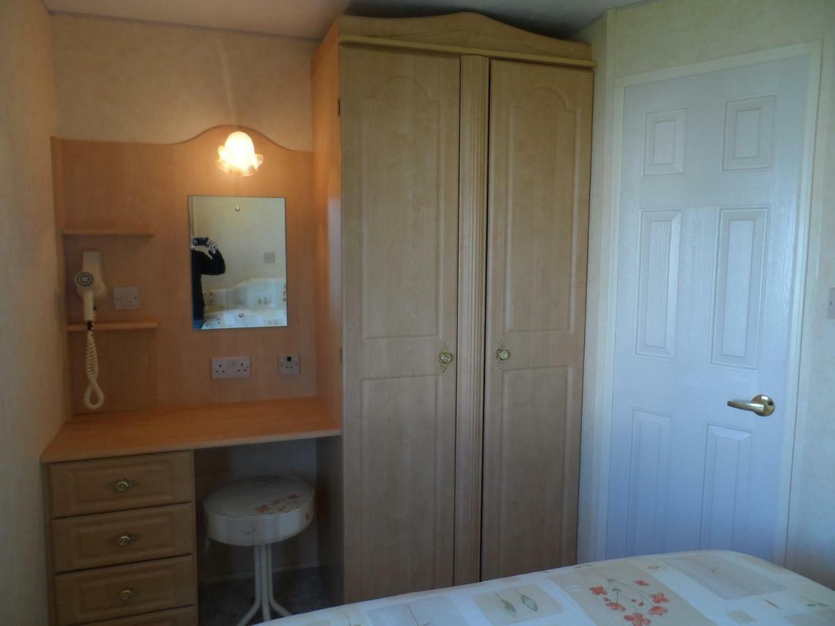 Luxury Mobile Home near Perranporth situated on a quiet farm Truro Extérieur photo